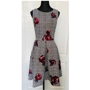 Roz & Ali Knee Length Tea Cup Dress